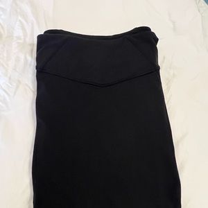 Athleta brand, long yoga skirt. Sz S/P black.